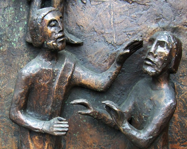 jesus-heals-a-blind-man-2397577578_9a837ecffc_o